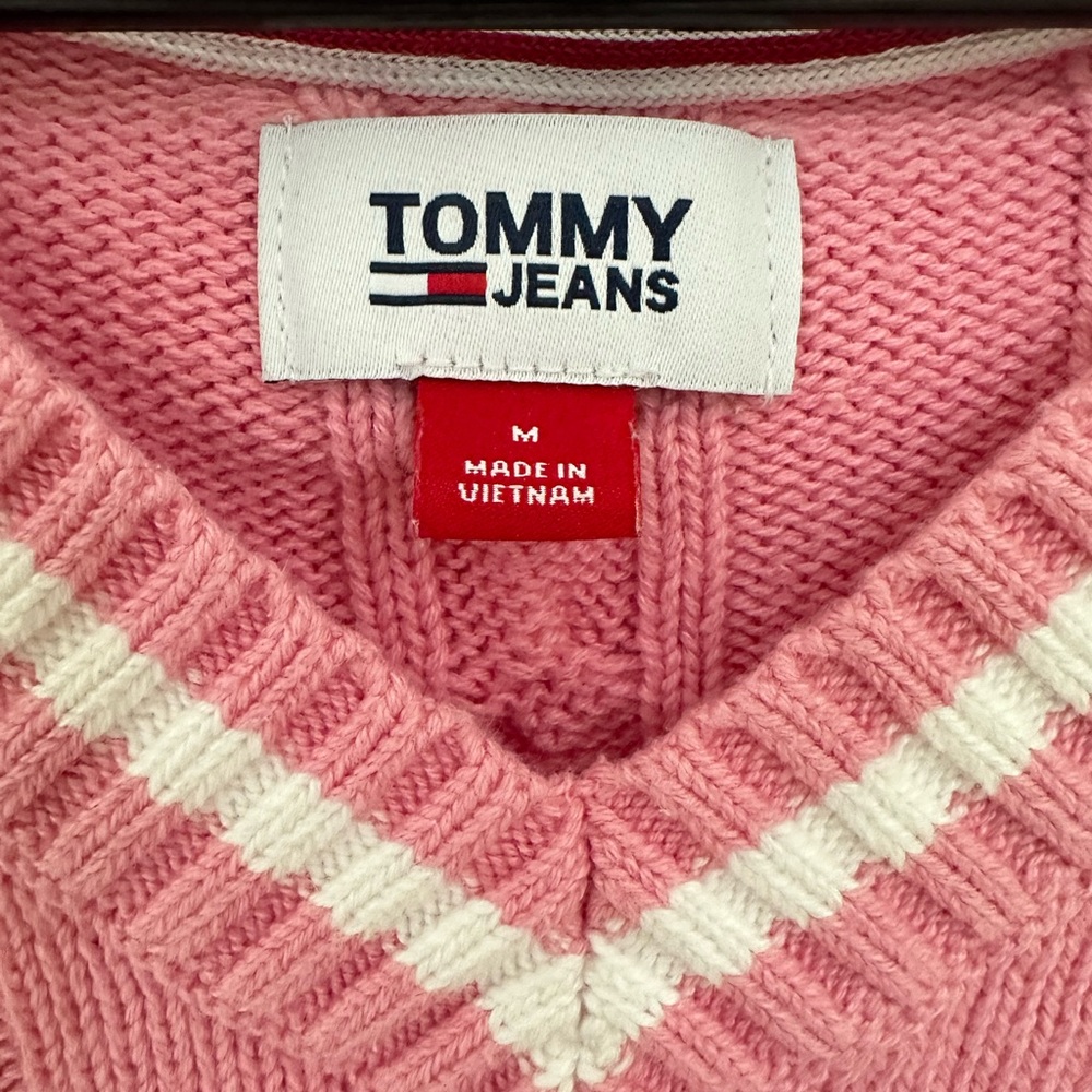Tommy Hilfiger Pink and White V-Neck Knit Top - Picture 3 of 5